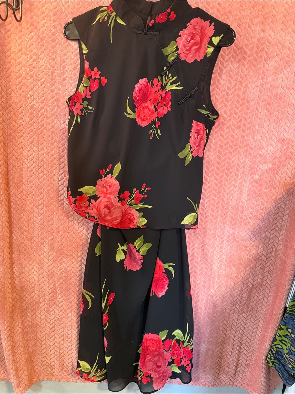 Studio I Black Floral Two-Piece Skirt Set with Pink Roses